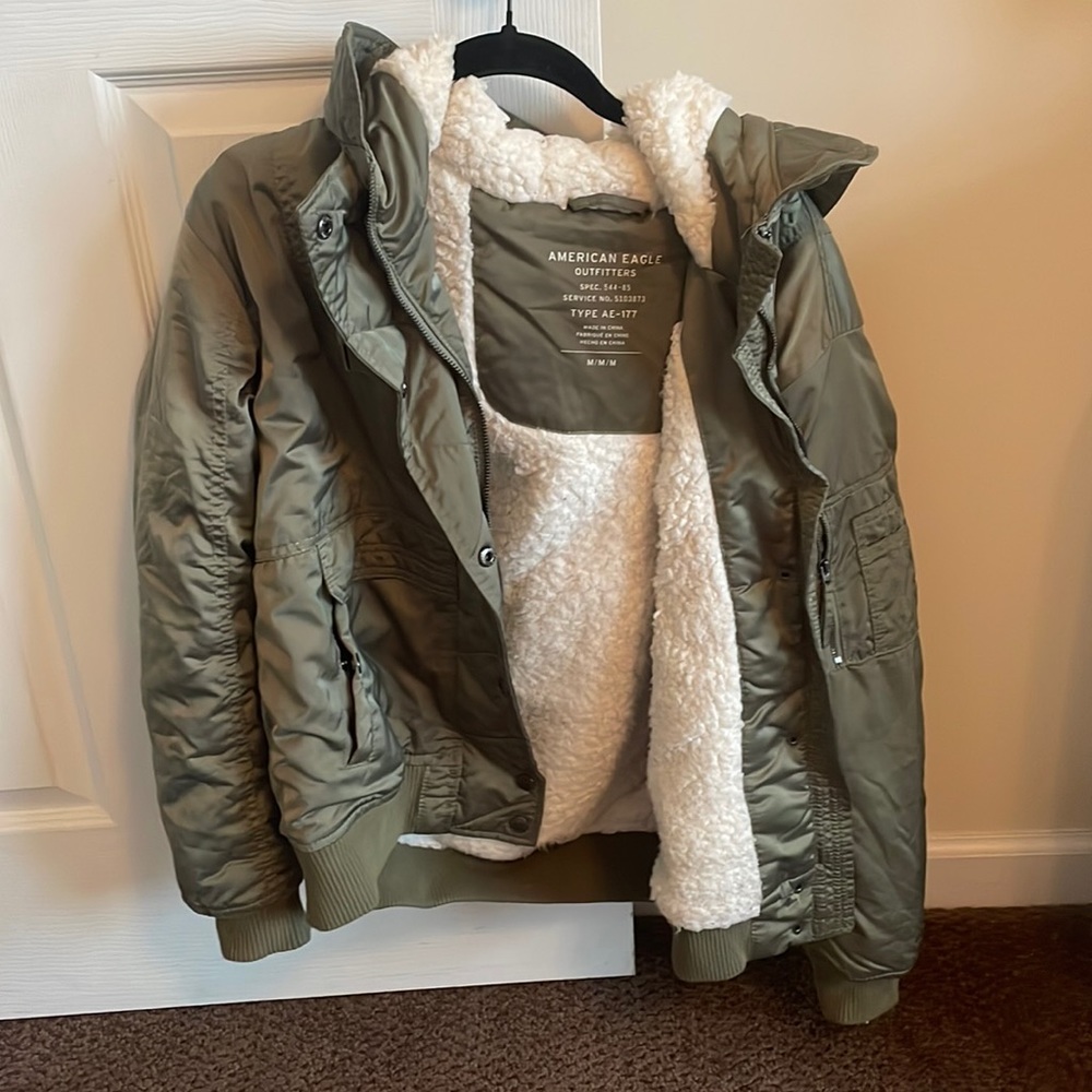 American Eagle Sherpa Lined Hooded Winter Jacket